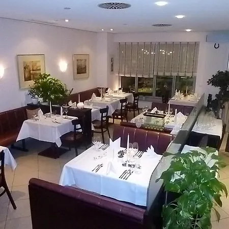 Hotel Hotel & Restaurant 