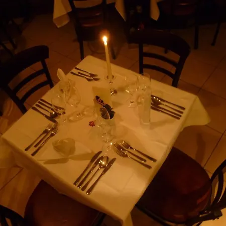 Hotel & Restaurant 
