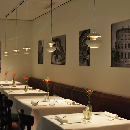 Hotel & Restaurant 