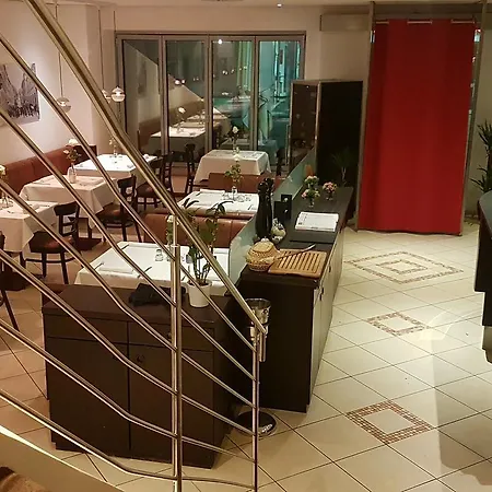 Hotel Hotel & Restaurant 