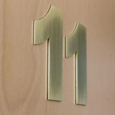 Hotel & Restaurant 
